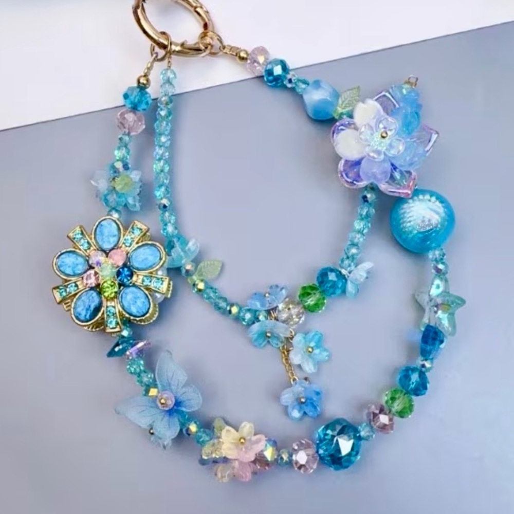 🩵 Handmade Bling Blue/Pink Flower Crystal Glass Bead Bag Chain Charm Phone Chain